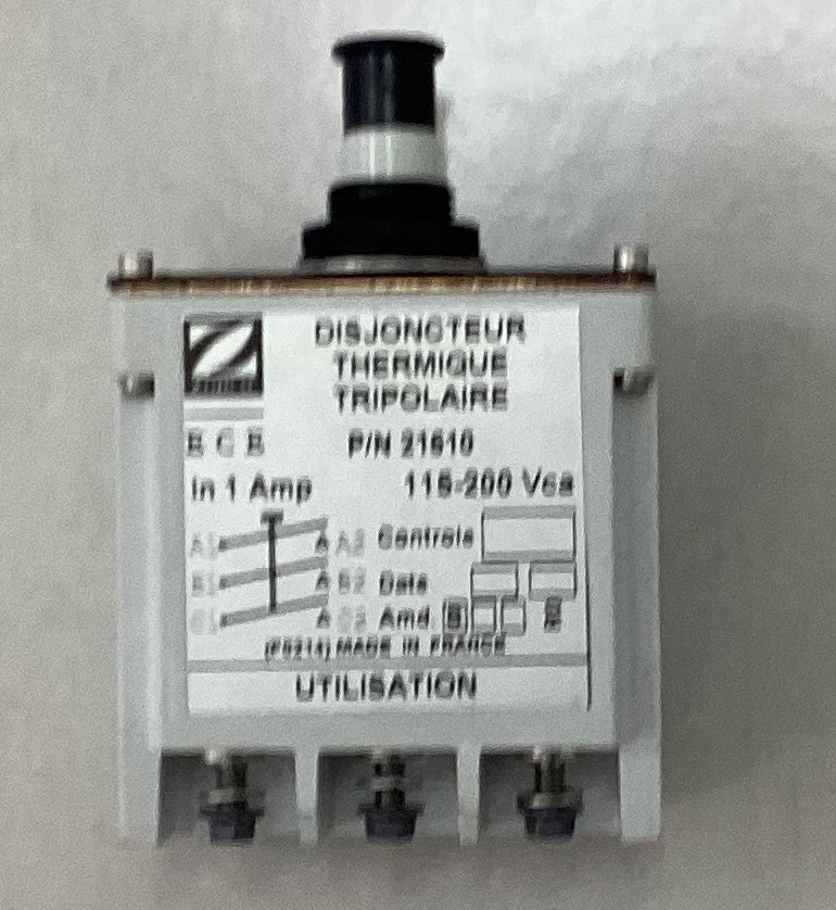 CIRCUIT BREAKER